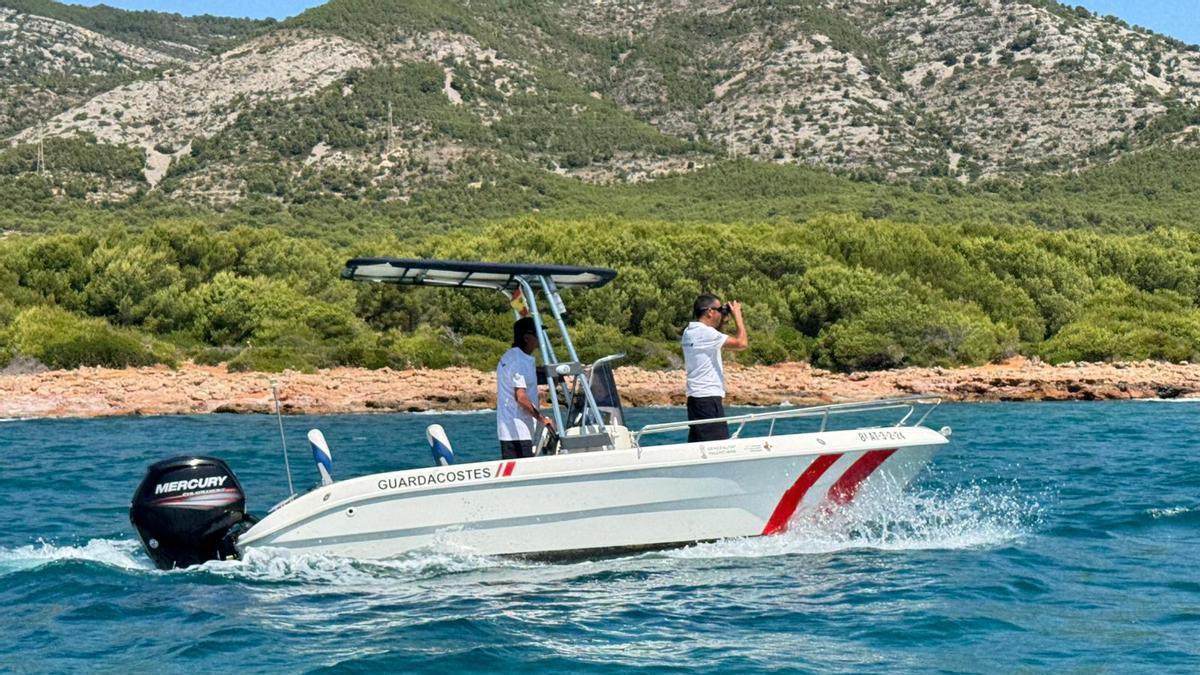 Refuerzan la protección del litoral con una nueva base del equipo de guardacostas en la Reserva Marina Natural de Irta.