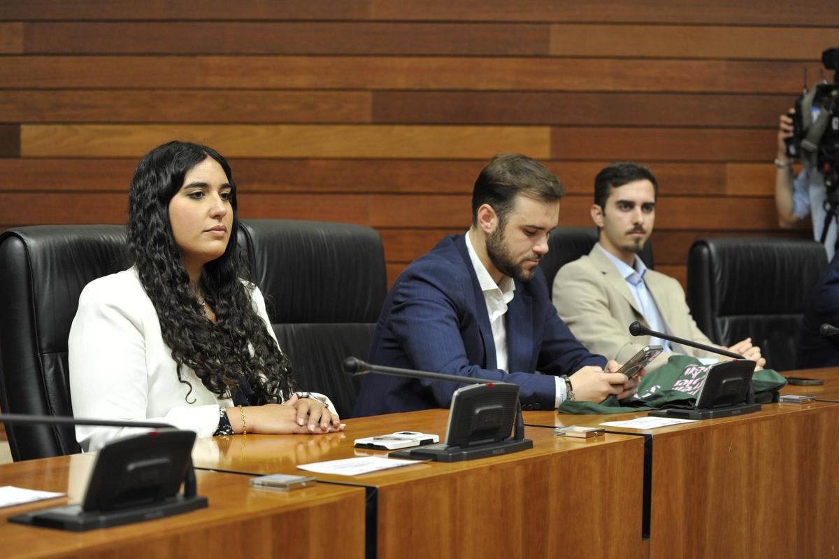 40 años de voz joven en Extremadura ante el reto de quedarse 40 años de voz joven en Extremadura ante el reto de quedarse