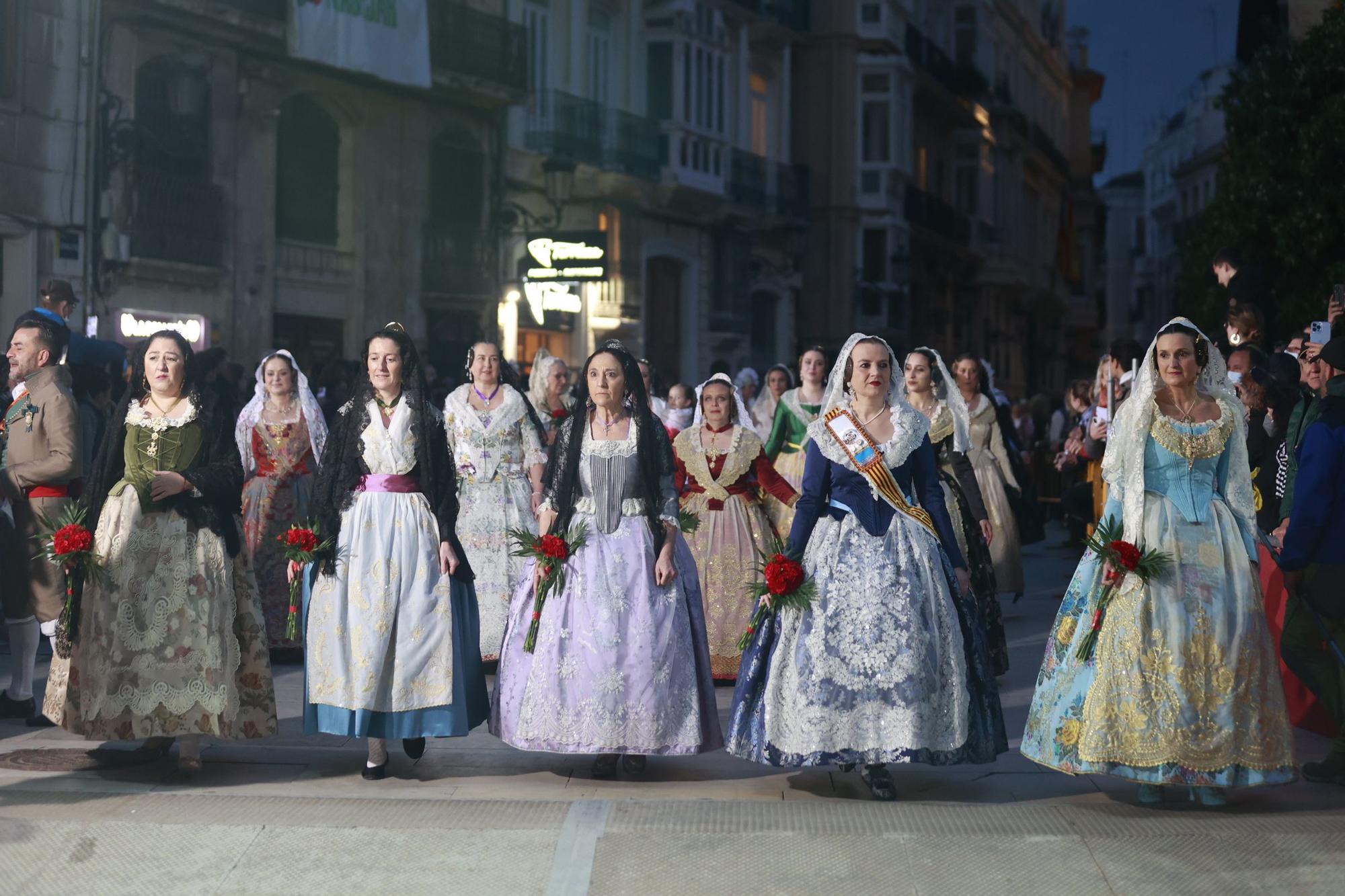 Búscate en el segundo día de ofrenda por la calle Quart (entre las 19:00 a las 20:00 horas)