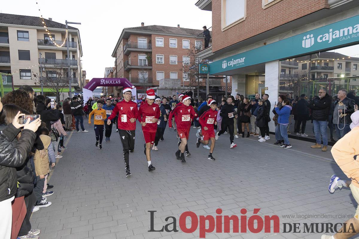 Bullas despide el año corriendo, búscate en las fotos