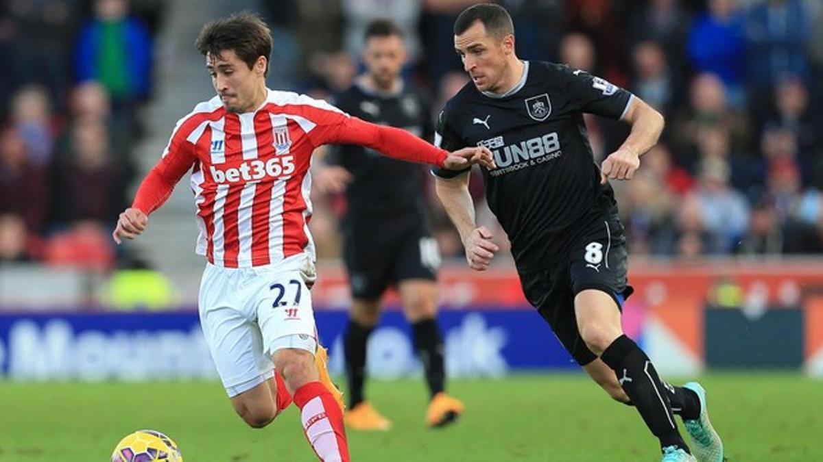 Bojan, en acción en un partido de la Premier.