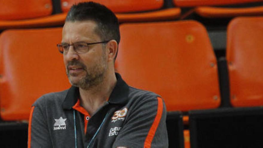 Pedro Martínez, entrenador del Valencia Basket