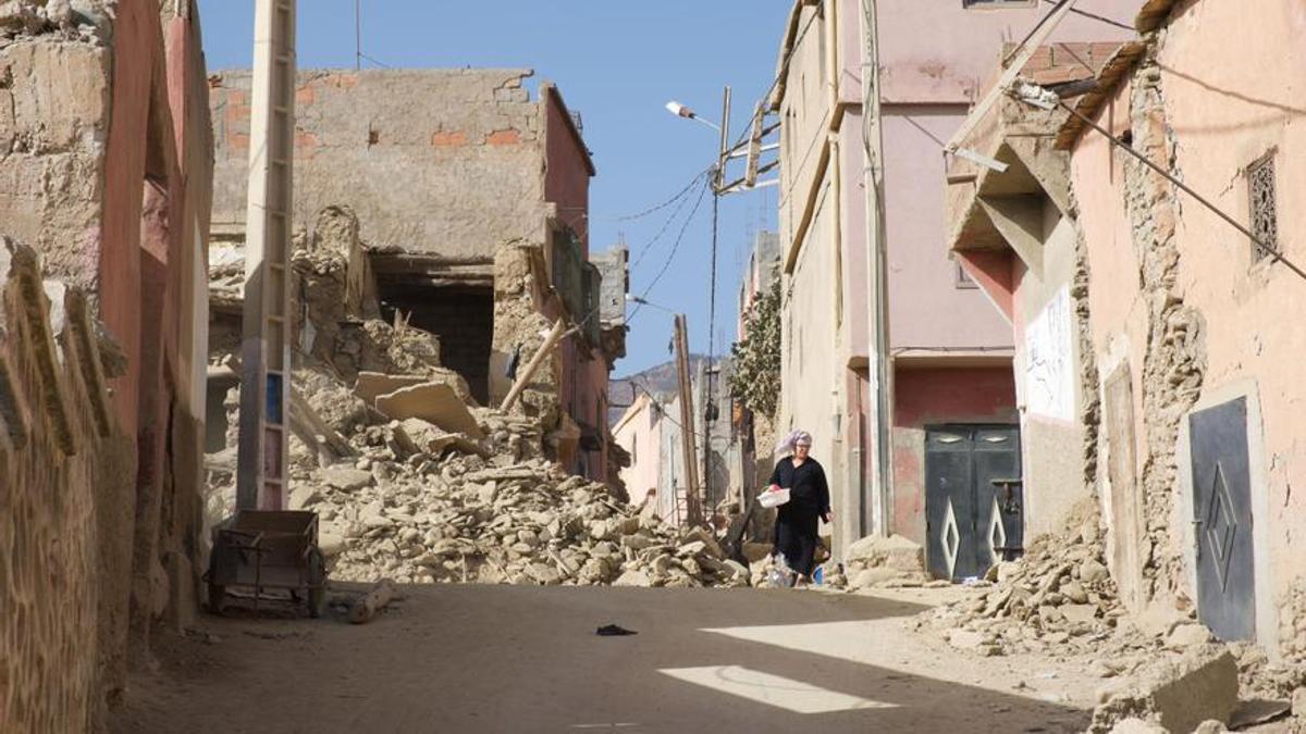 Los destrozos por el terremoto en el centro de Amizmiz (Marruecos).