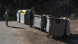 Jabalís rebeldes, ratas y olvido mortifican a los vecinos de la Carretera de les Aigües