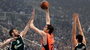 El Barça derrota l’Unics Kazan, i deixa el marcador en 93-65.