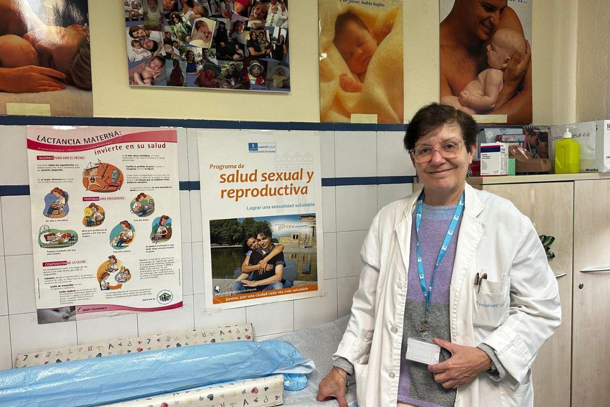 Maribel Marquina, matrona del Centro de Salud Comunitario de Carabanchel desde hace 32 años