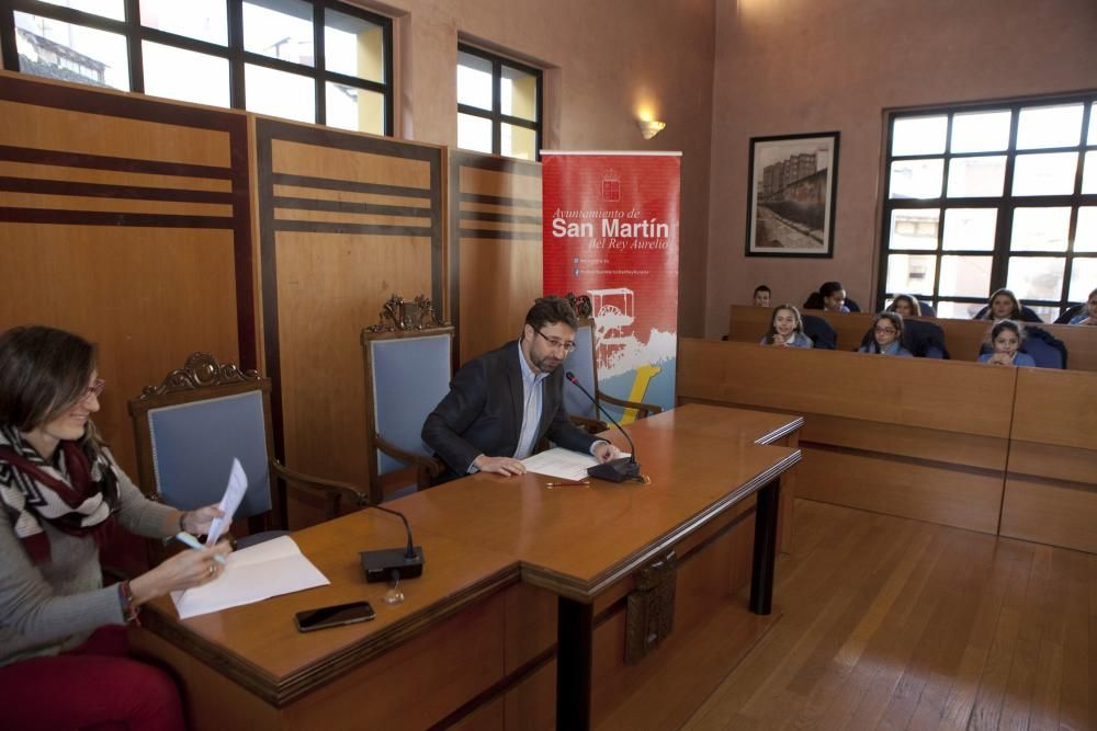 Pleno infantil en San Martín del Rey Aurelio