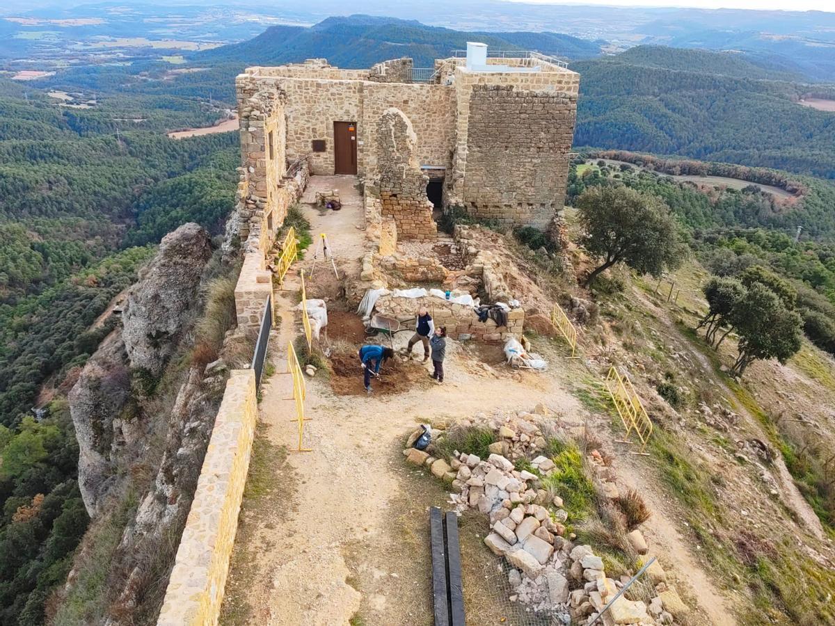Les darreres excavacions al castell de Lladurs
