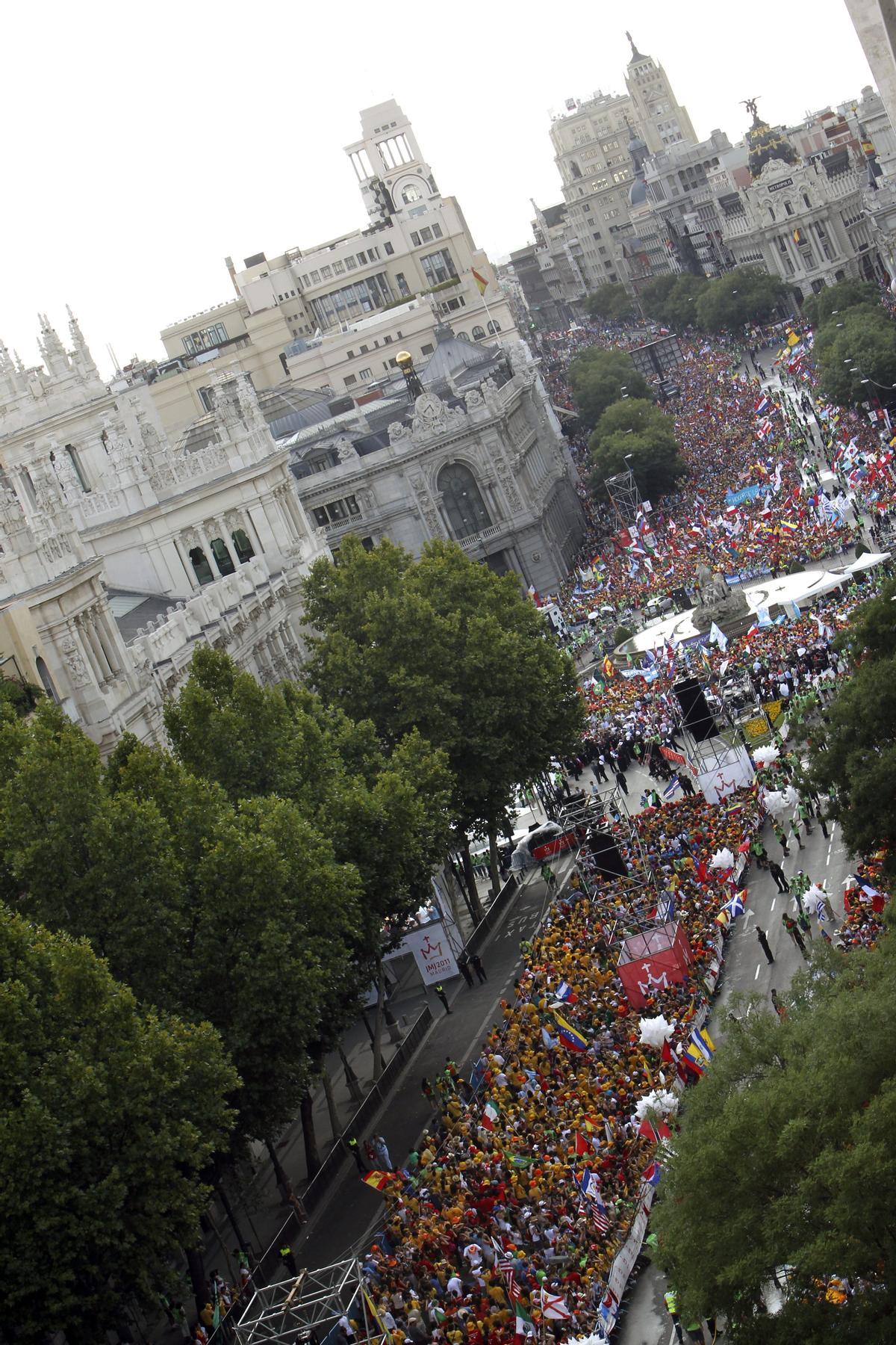 llegada-benedicto-jmj-madrid-2011.jpg