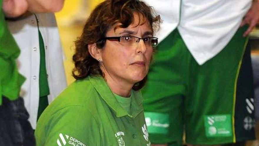 La entrenadora del Arxil, Mayte Méndez. // Rafa Vázquez