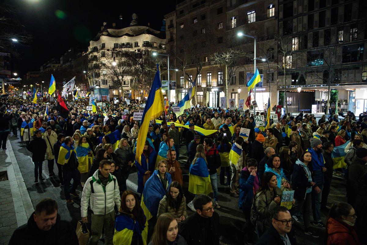 Manifestación en Barcelona del primer aniversario de la guerra de Ucrania