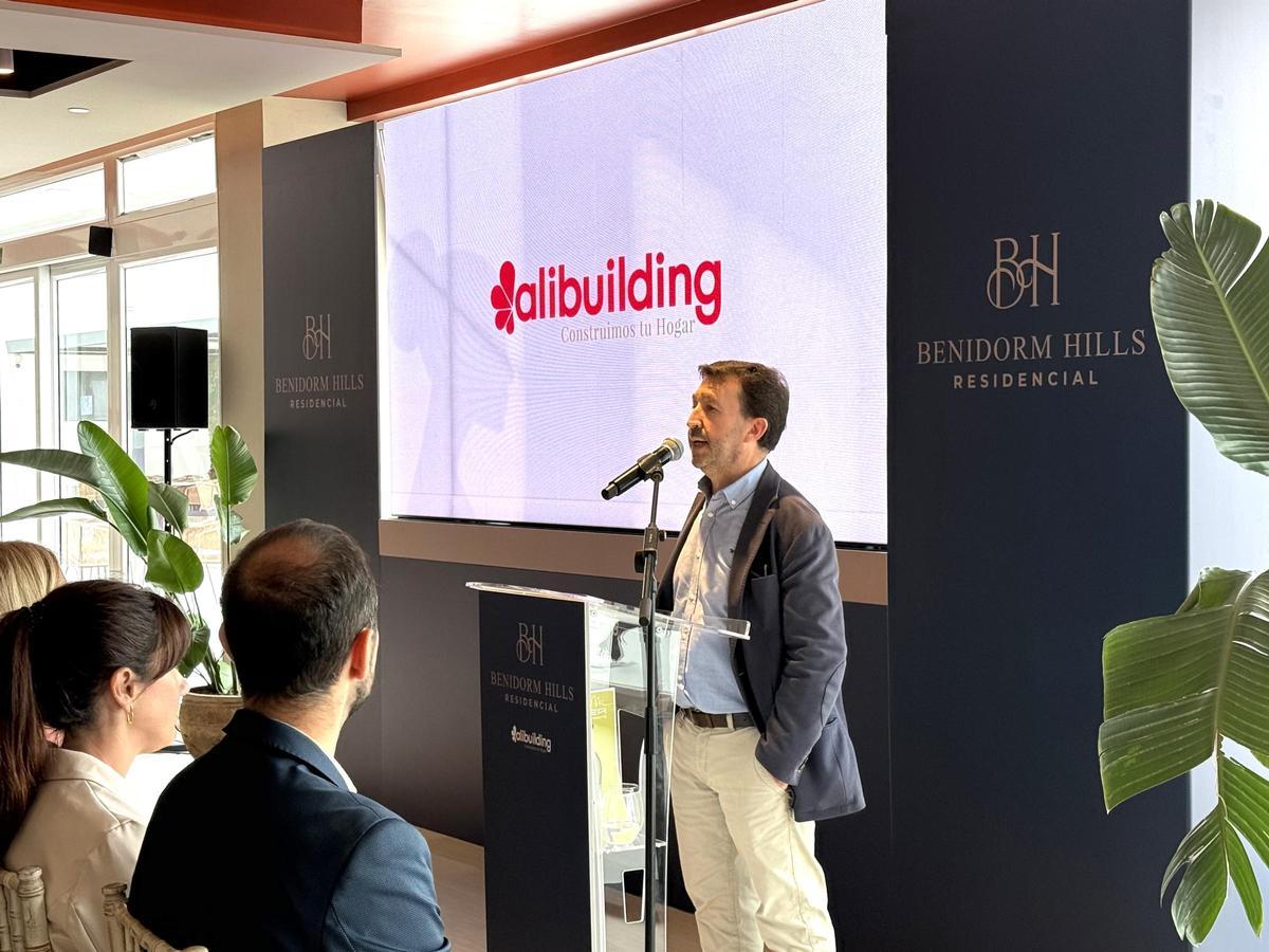 Izquierdo, durante la presentación del proyecto de Alibuilding en Benidorm.