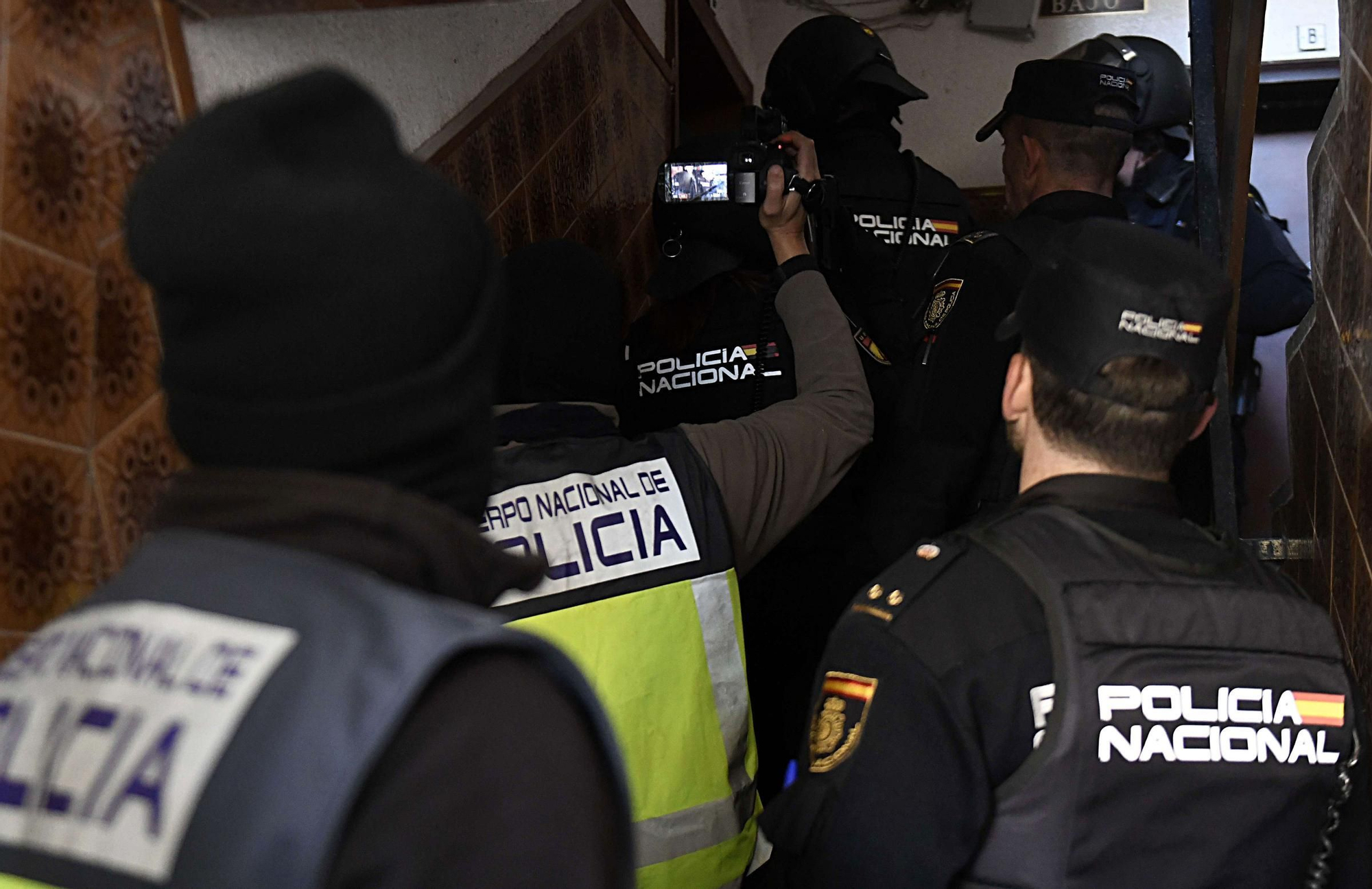 La redada contra el narcotráfico en el Polígono de La Paz, en imágenes