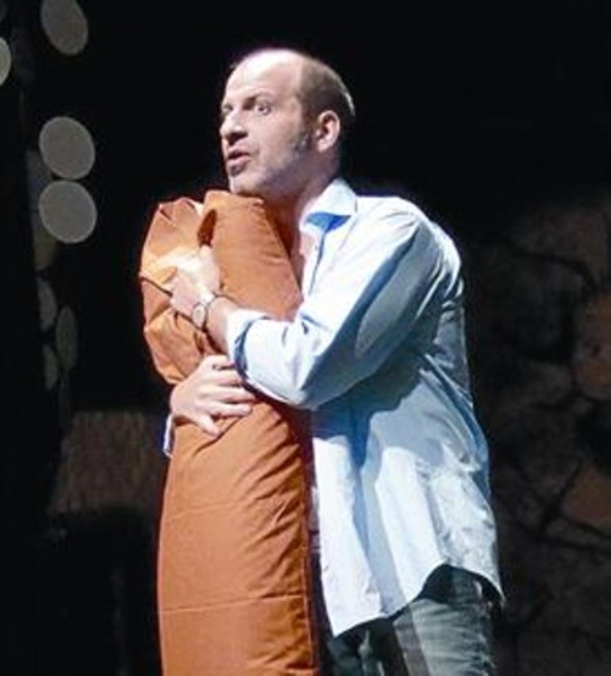 L’actor Josep Julien, en un assaig del monòleg. L’actor Josep Julien, en un assaig del monòleg.