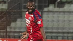 Batalla celebra un gol para el Deportivo Independiente Medellín.