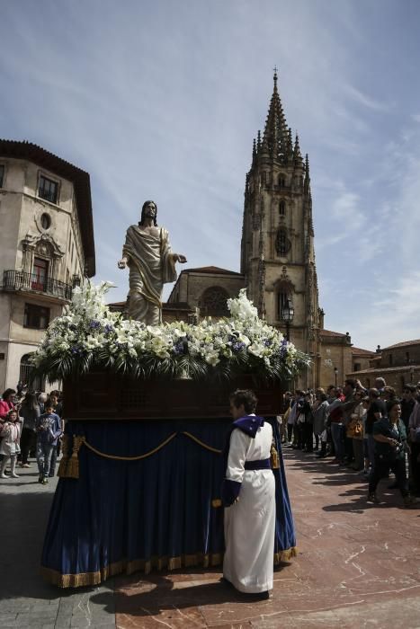 Procesión del Jesús Resucitado en Oviedo