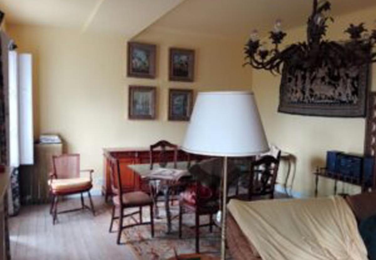 Uno de los múltiples salones.