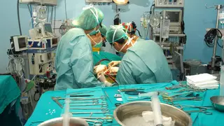 Un reconocido nefrólogo de la Fe llega al General de Castelló para el trasplante renal