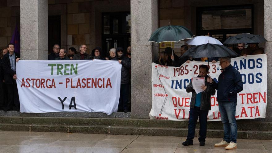 Corredor Oeste pide adelantar diez años la apertura de la Ruta de la Plata ferroviaria