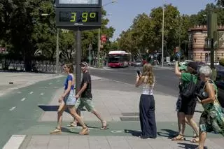 Este viernes, tiempo estable y chubascos y tormentas en gran parte de Andalucía