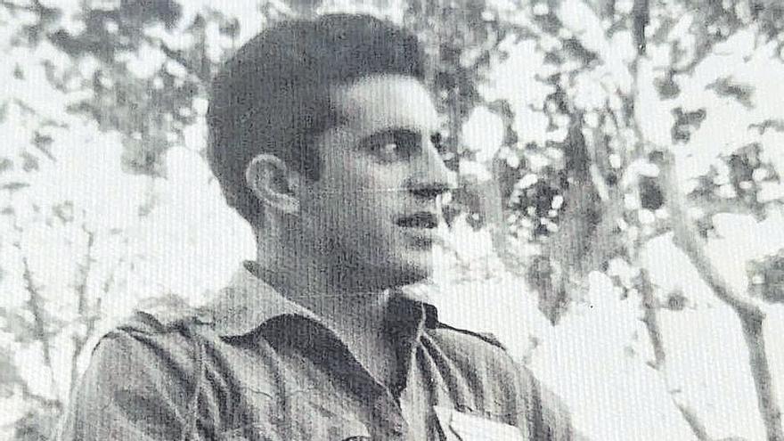 El padre de Miguel Ángel Polo, en una foto de los años sesenta cedida por la  familia.