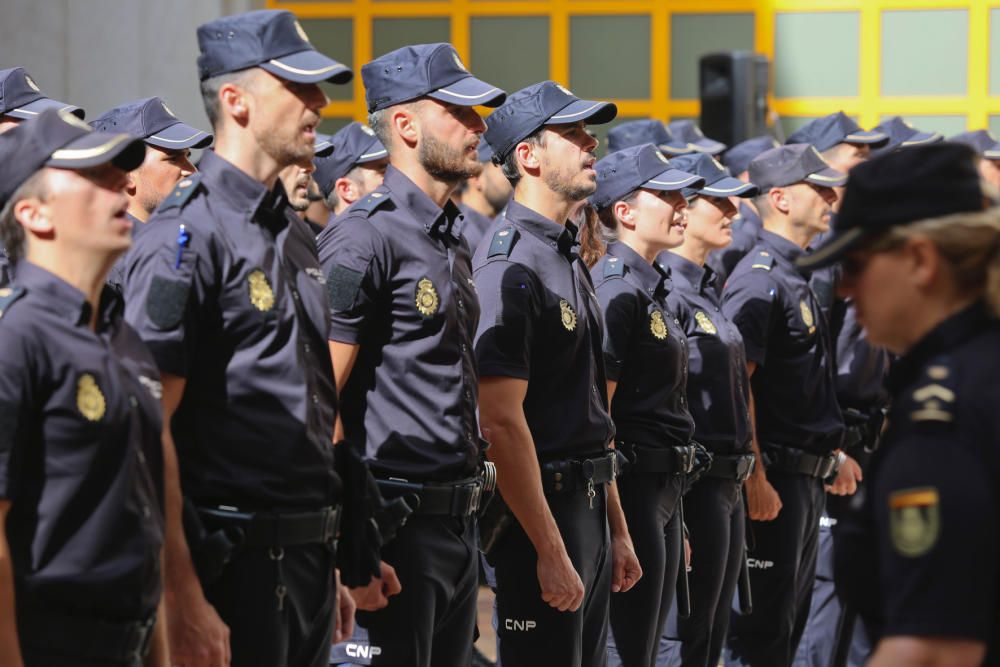 Málaga recibe a 190 cadetes de la Policía Nacional que harán prácticas durante un año.