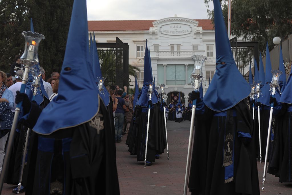 Procesión De la Vera Cruz y las Santas Mujeres el Sábado Santo en Cartagena