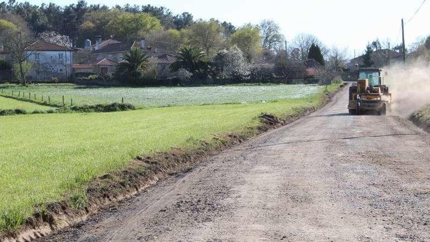 Silleda acomete obras de mejora en la pista de Campo de Negreiros
