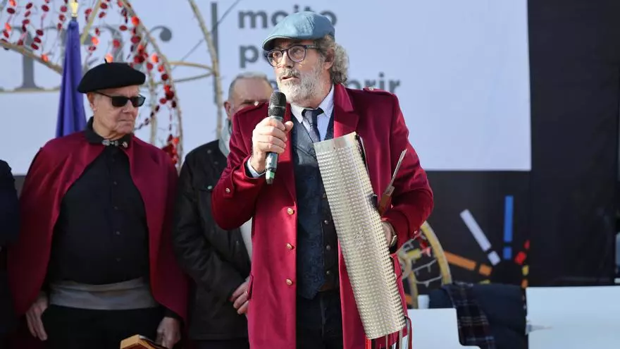 El actor Carlos Blanco ejerció de maestro de ceremonias en el XLIII Certame de Rondallas de Gondomar