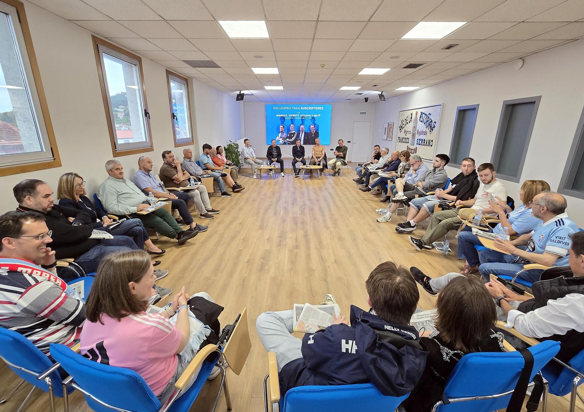 Encuentro de exjugadores y capitanes del Celta con suscriptores de FARO