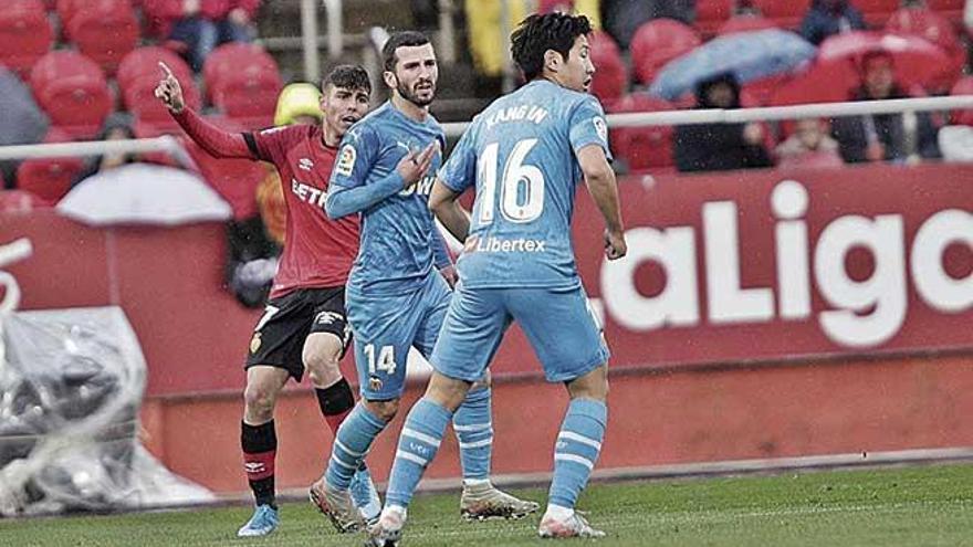 Pozo, en su debut el domingo ante el Valencia se perfila como titular esta tarde.