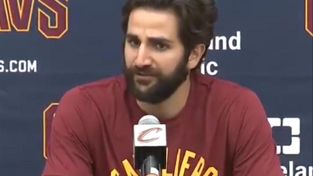 Ricky Rubio, en el ’Media Day’ de los Cavaliers.