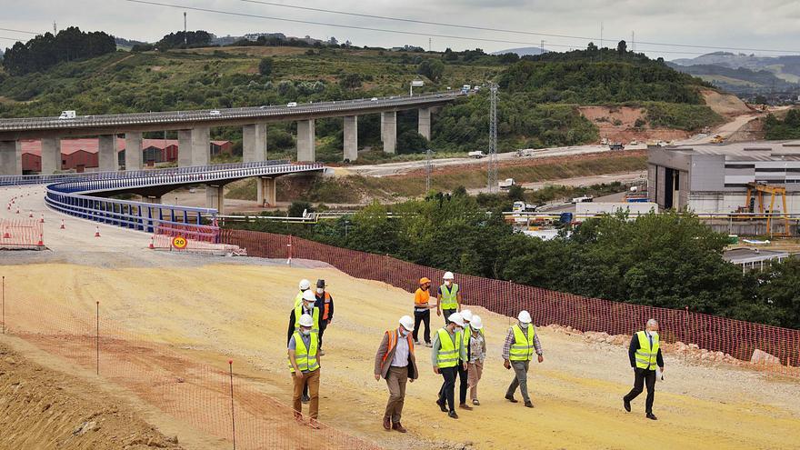 El acceso a la Zalia por La Peñona estará listo este año, anuncia el Principado - Vimarsana News