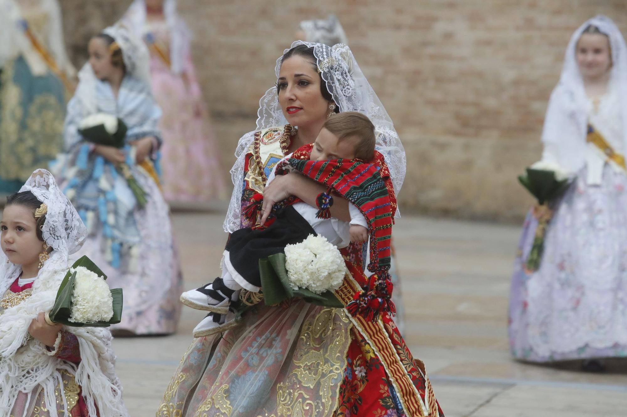 Búscate en el segundo día de ofrenda por la calle de la Paz (entre las 17:00 a las 18:00 horas)