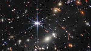 El cúmulo de galaxias SMACS 0723 detectado por el telescopio James Webb, hogar de miles de galaxias, incluidos los objetos más débiles jamás observados en el infrarrojo.