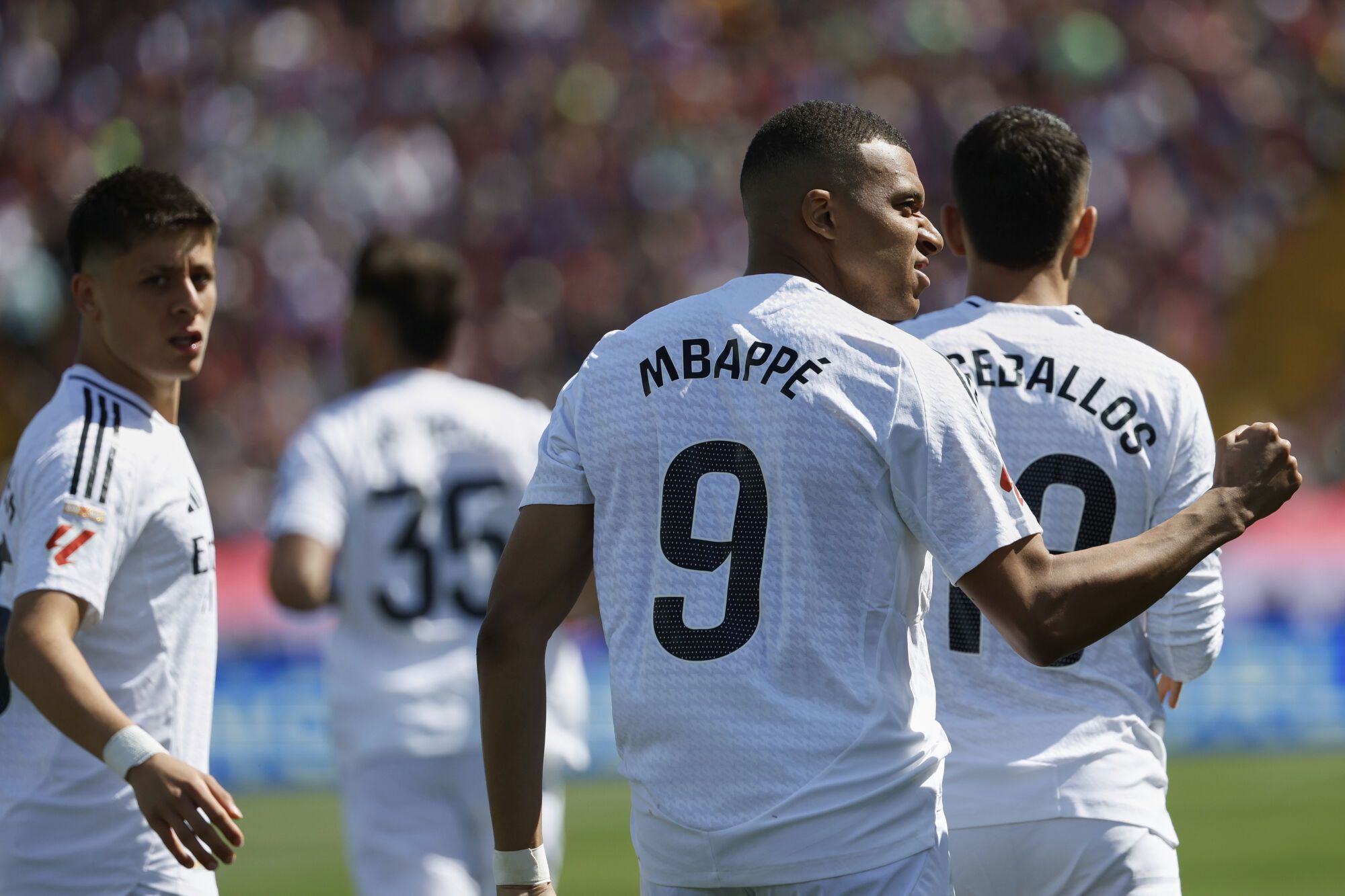 El Clásico de LaLiga EA Sports: Barcelona - Real Madrid.