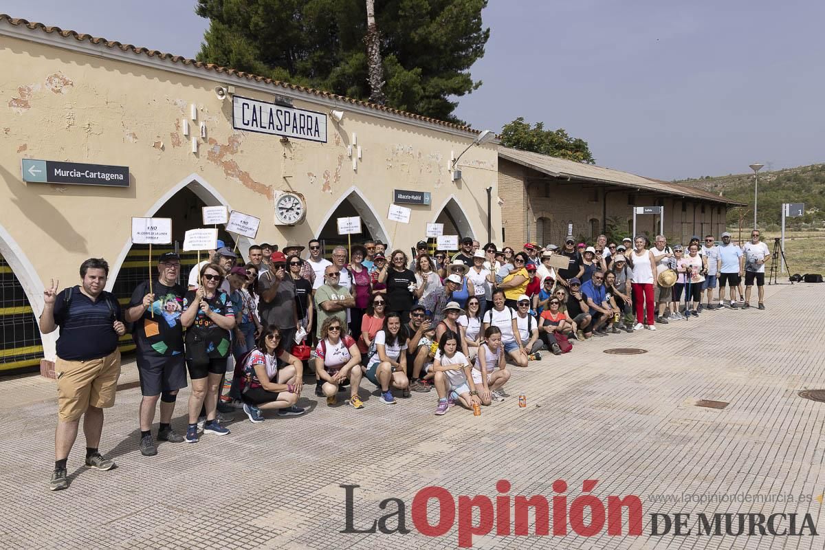 Así ha sido la marcha convocada por la Asociación Plaza Nueva en defensa de la Estación de tren de Calasparra