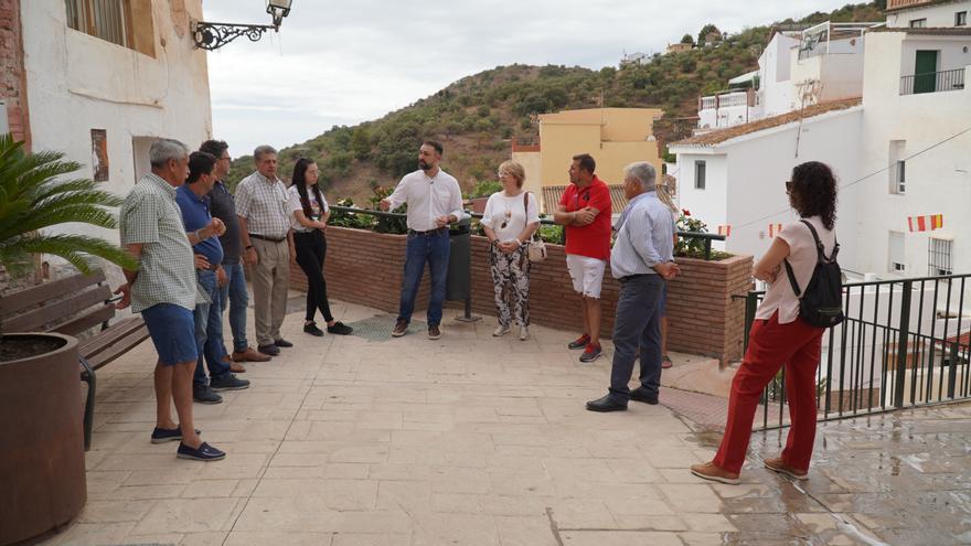 El PSOE critica el &quot;abandono sistemático&quot; de Olías