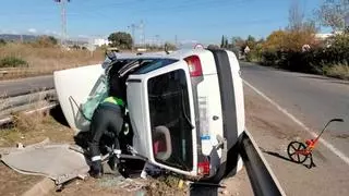 Muere un conductor por una salida de vía en la antigua N-IV a la altura de Rabanales