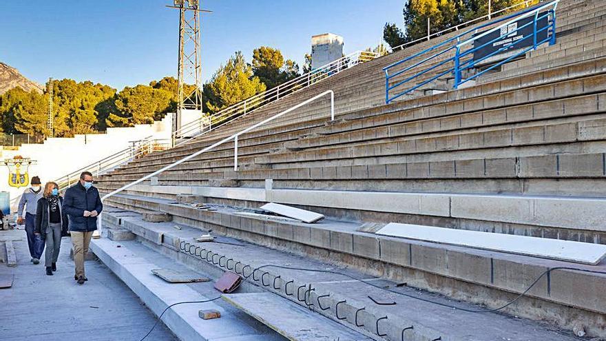 Las obras en las gradas del estadio.