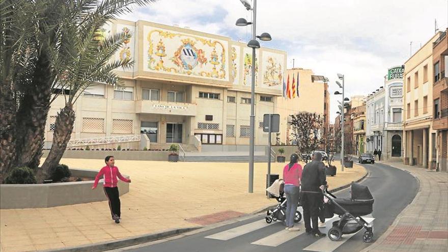 Premio para l’Alcora por el uso de cerámica local en el centro