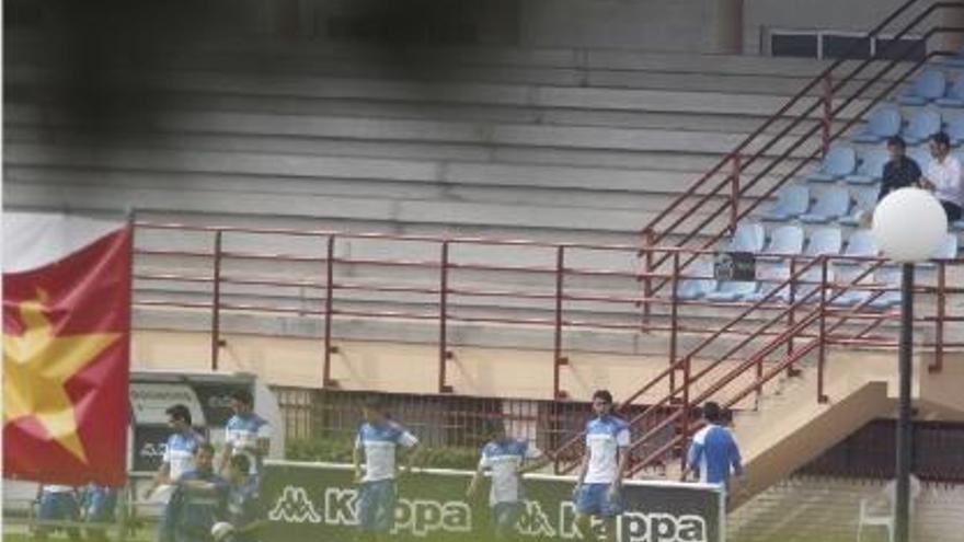 Jonas, Vicente, Joaquín, Pablo y Topal, en un momento de la sesión a puerta cerrada de ayer.