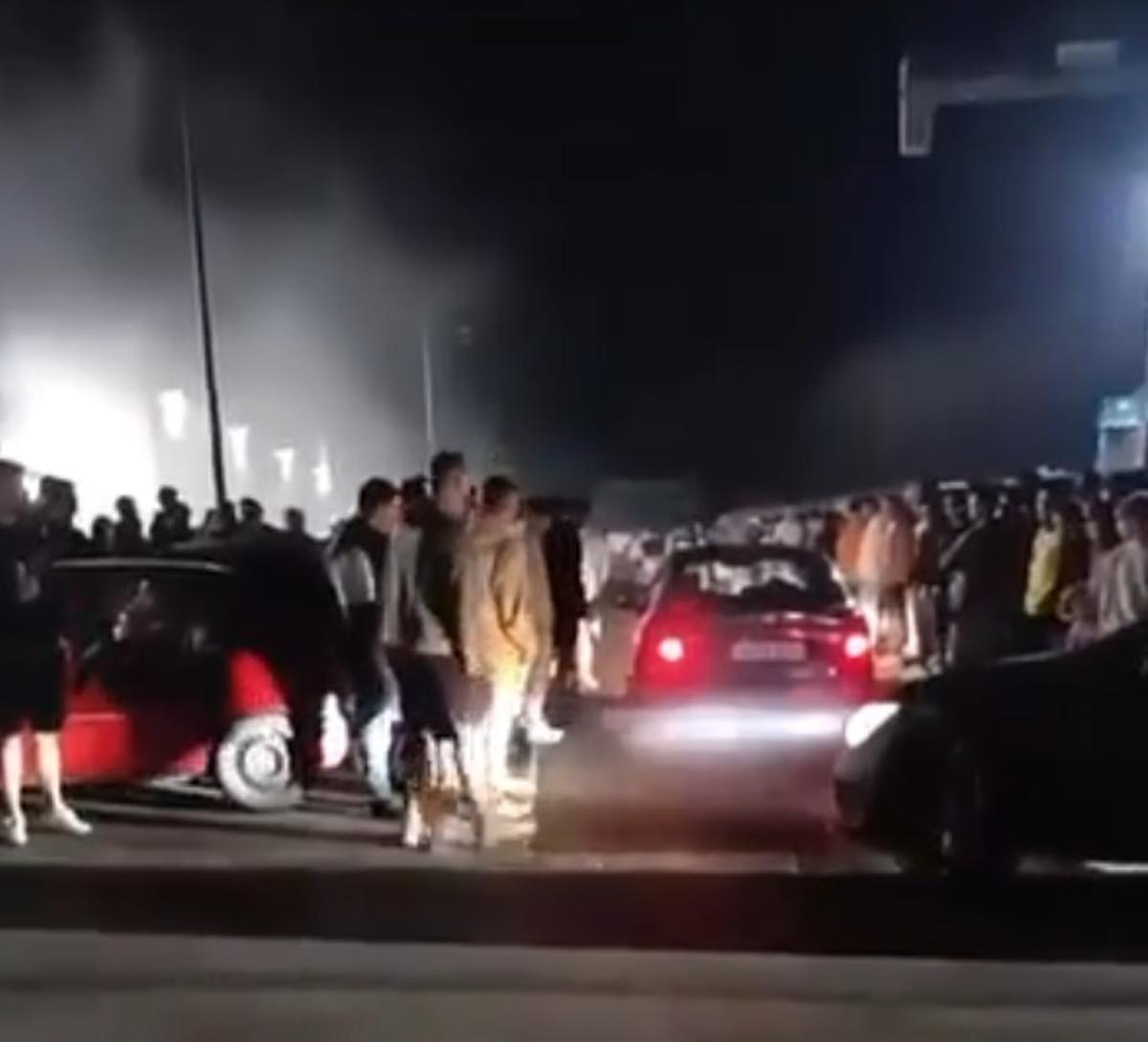 Concentración de coches en el polígono compostelano de A Sionlla el pasado mes de septiembre