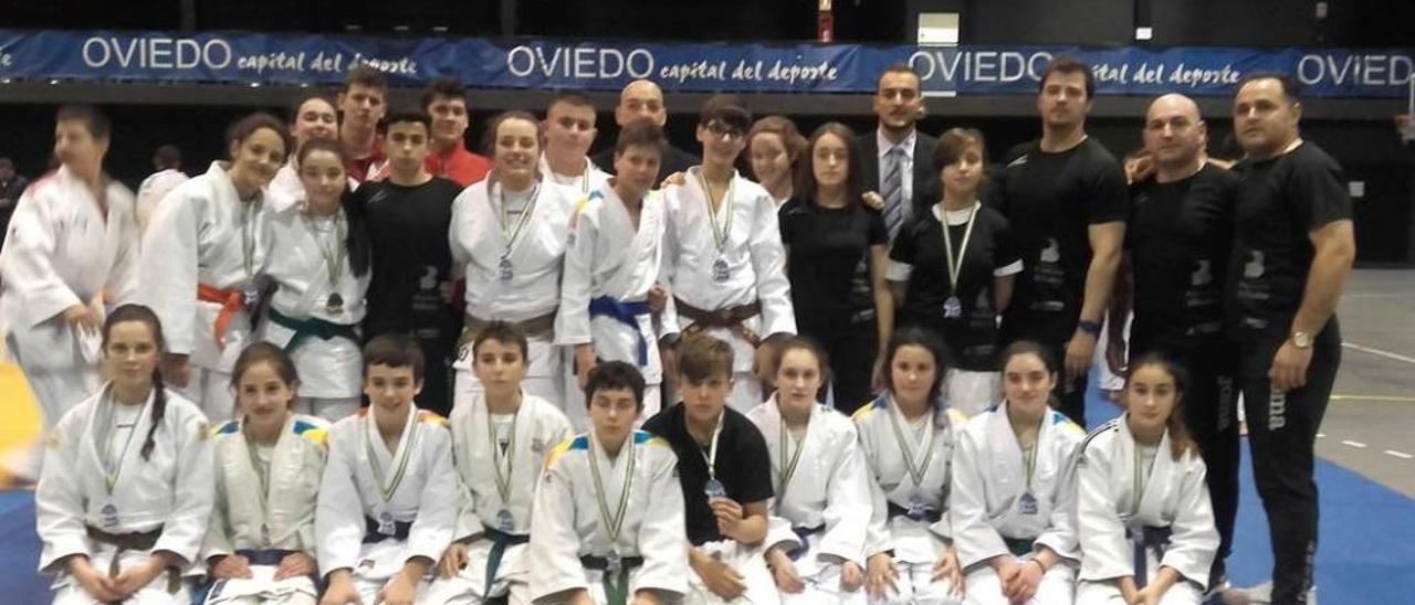 Los componentes del Judo Noreña-Berrón.