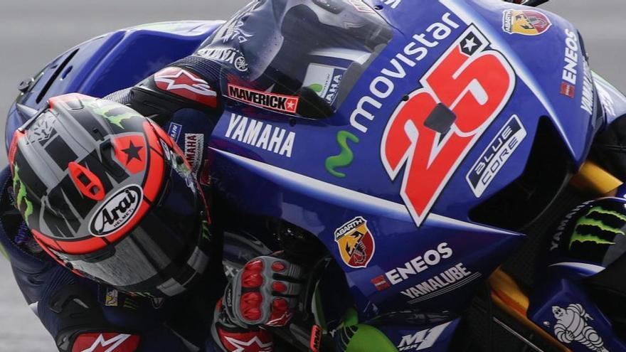 Viñales als tests de Sepang fa uns dies