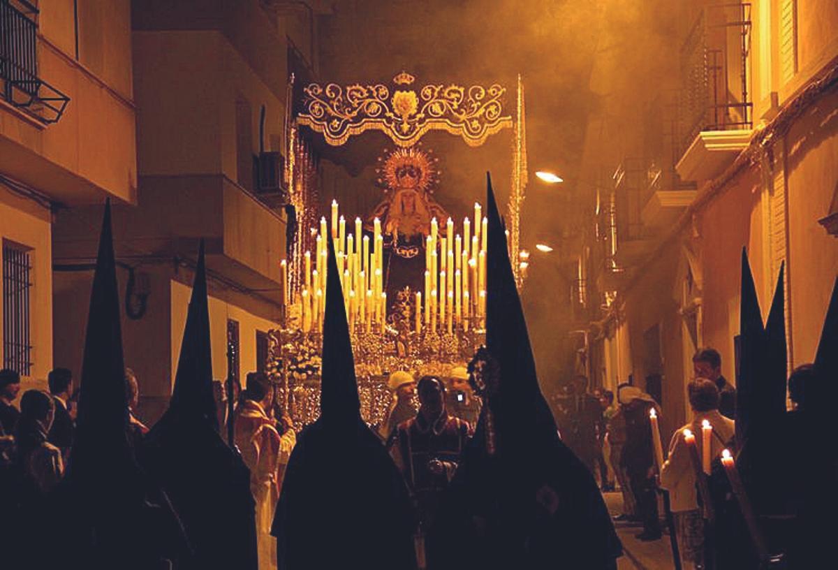 Procesión de la Virgen de los Dolores.