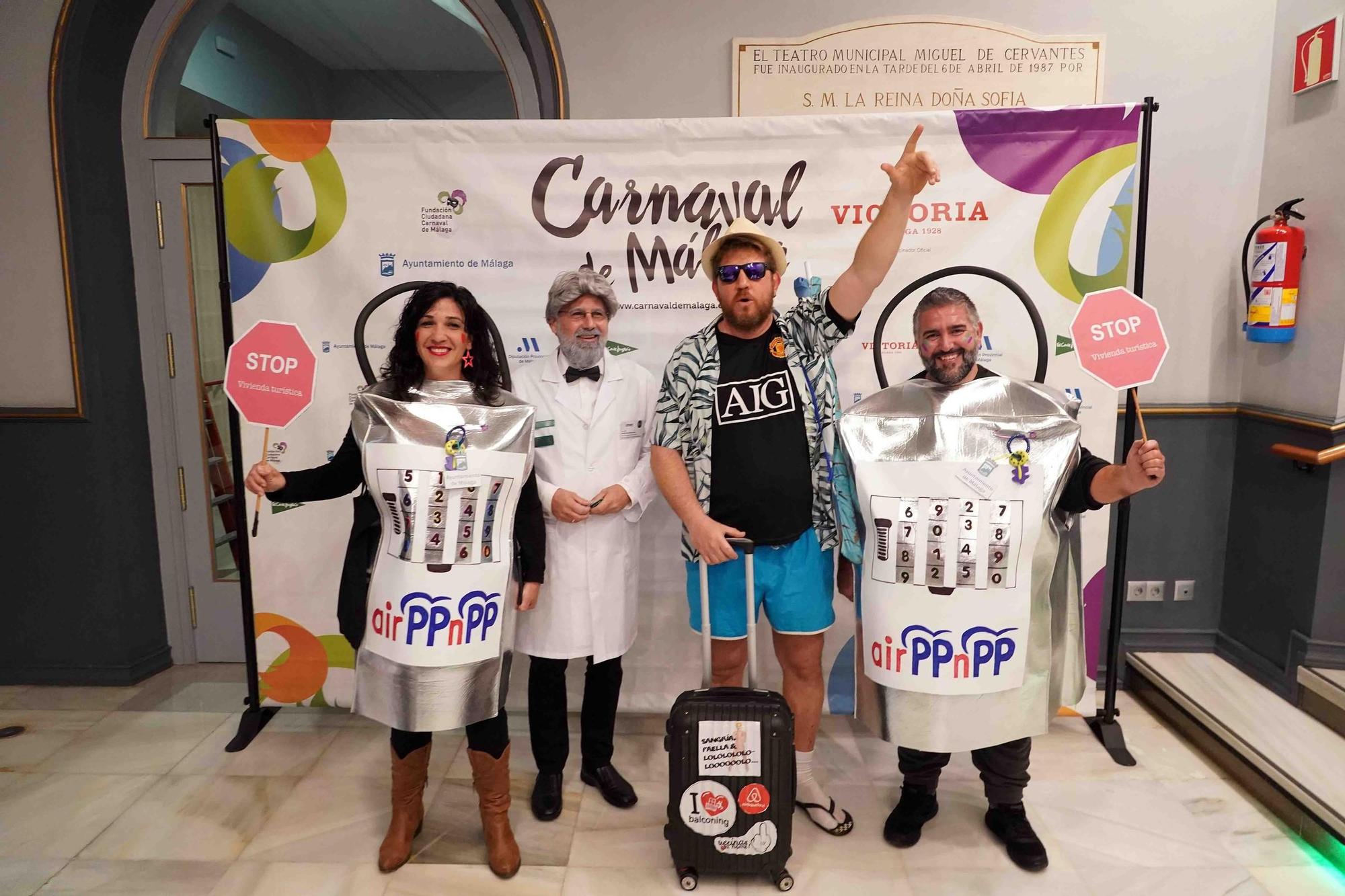 Los disfraces de la final de COAC del Carnaval de Málaga de 2024