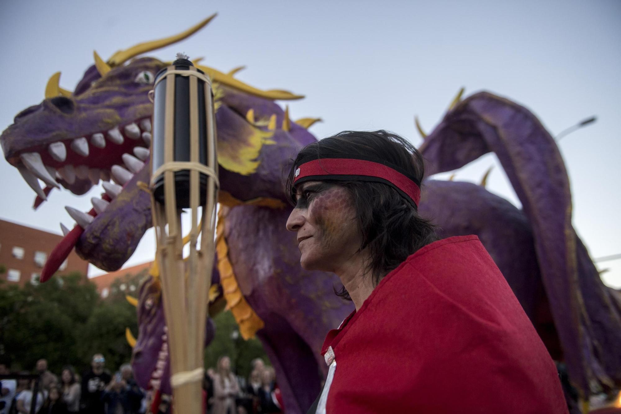 Galería | Así ha sido el desfile de San Jorge en Cáceres