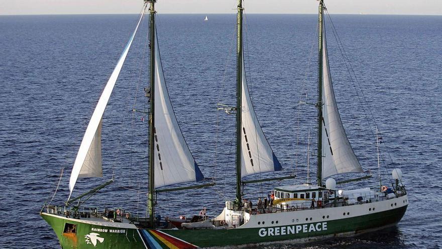El barco de Greenpeace &#039;Rainbow Warrior&#039;. // Reuters