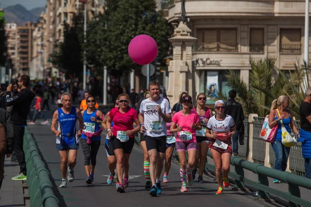 Hassanne Ahouchar gana el 44 maratón de Elche